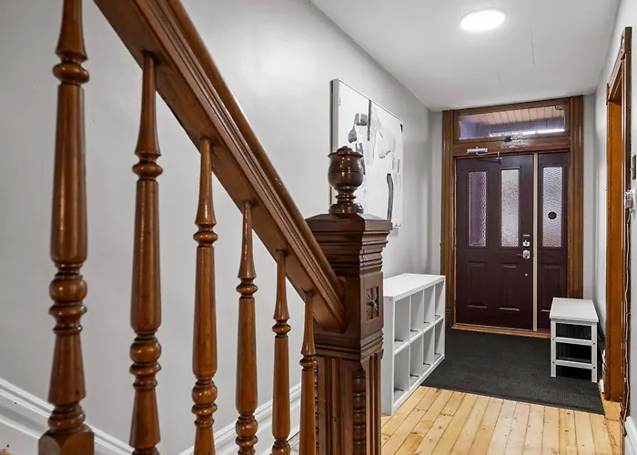 Oakland, !f Unique And Stylish Private Bedroom With Private Bathroom Homestay *