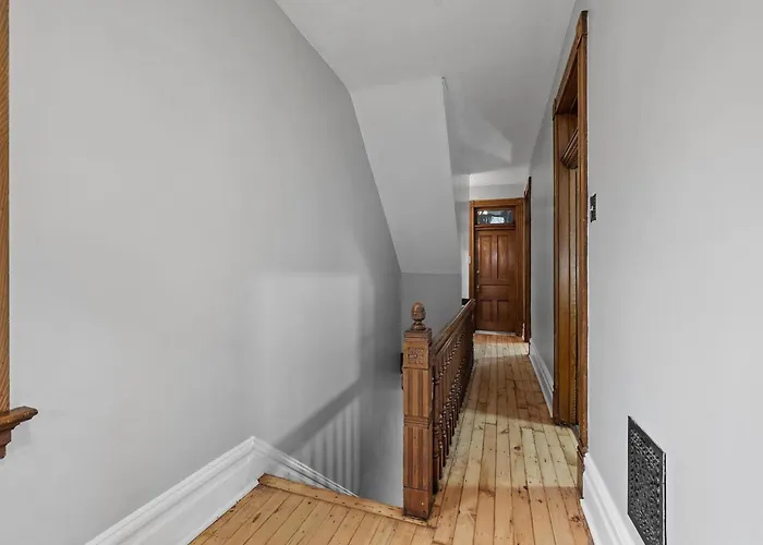 Oakland, !f Unique And Stylish Private Bedroom With Private Bathroom Homestay *